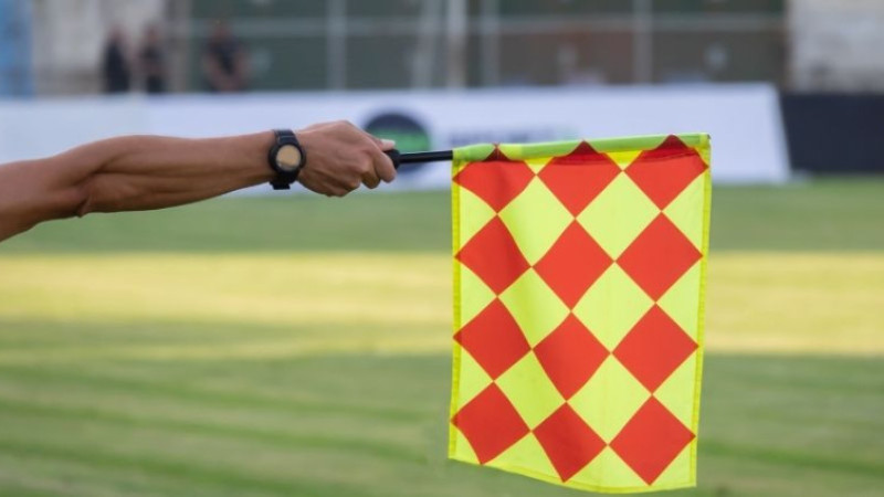 Futbolda ofsayt nedir? Ofsayt nasıl anlatılır?