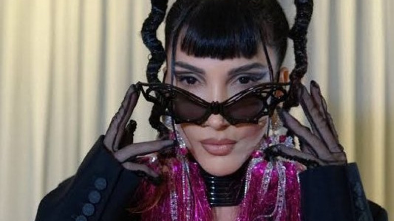 Hande Yener'e Zıplamayan Tayyipçi soruşturması