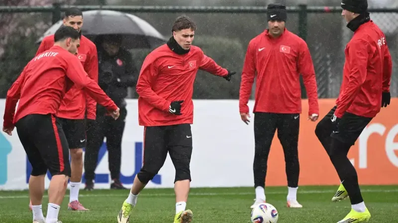 Ay yıldızlılar, Kosova maçına hazır