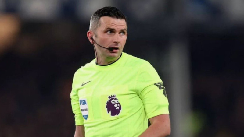 Kosova - Türkiye maçına İngiliz hakem