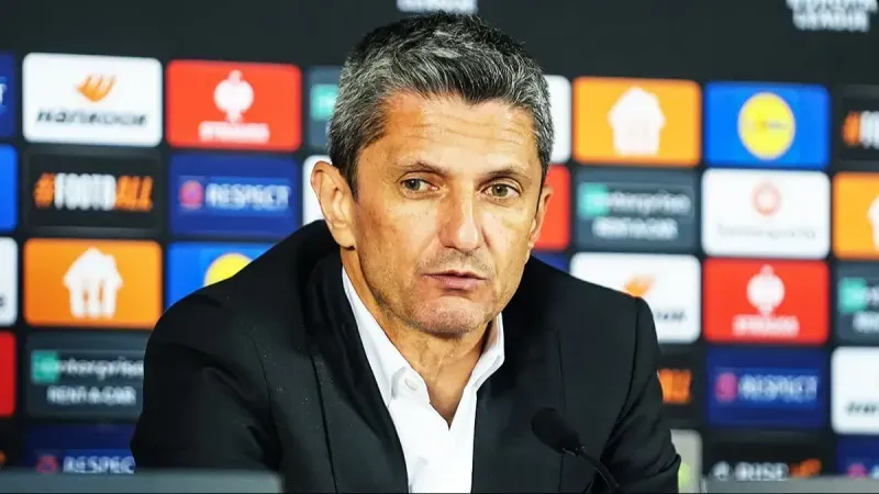 Beşiktaş'ın teknik direktör adayı Razvan Lucescu gelecek sezon kararını verdi
