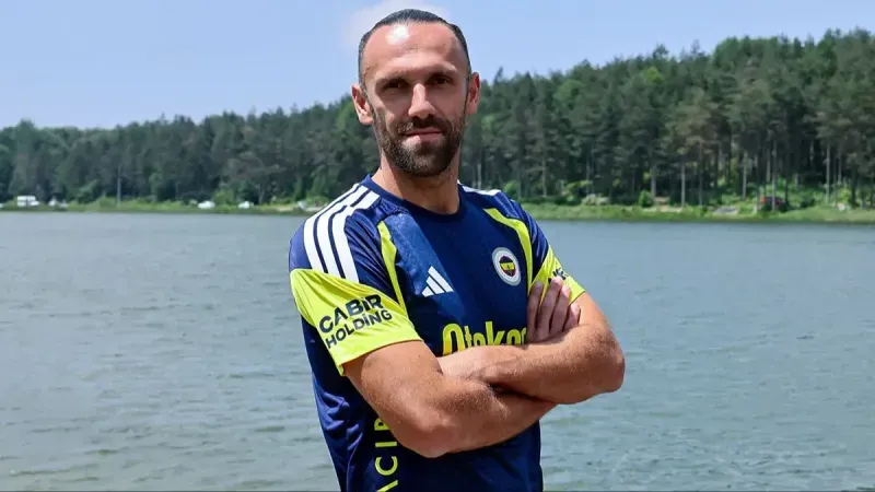Fenerbahçe'nin yeni transferi Vedat Muriqi'den kötü haber!