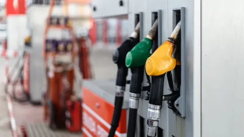 Motorinde 3 günde 5 TL'yi aşan zam! İşte yeni Fiyatlar...