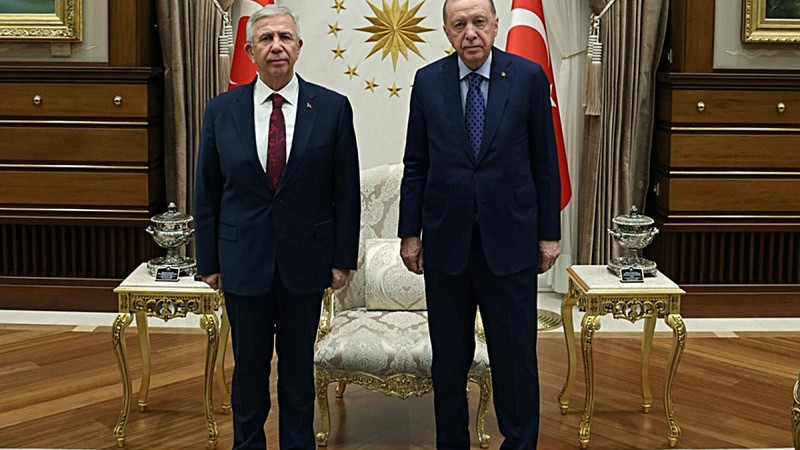 Erdoğan görüşmesi sonrası Mansur Yavaş anketi! Çıkan sonuç çok konuşulacak